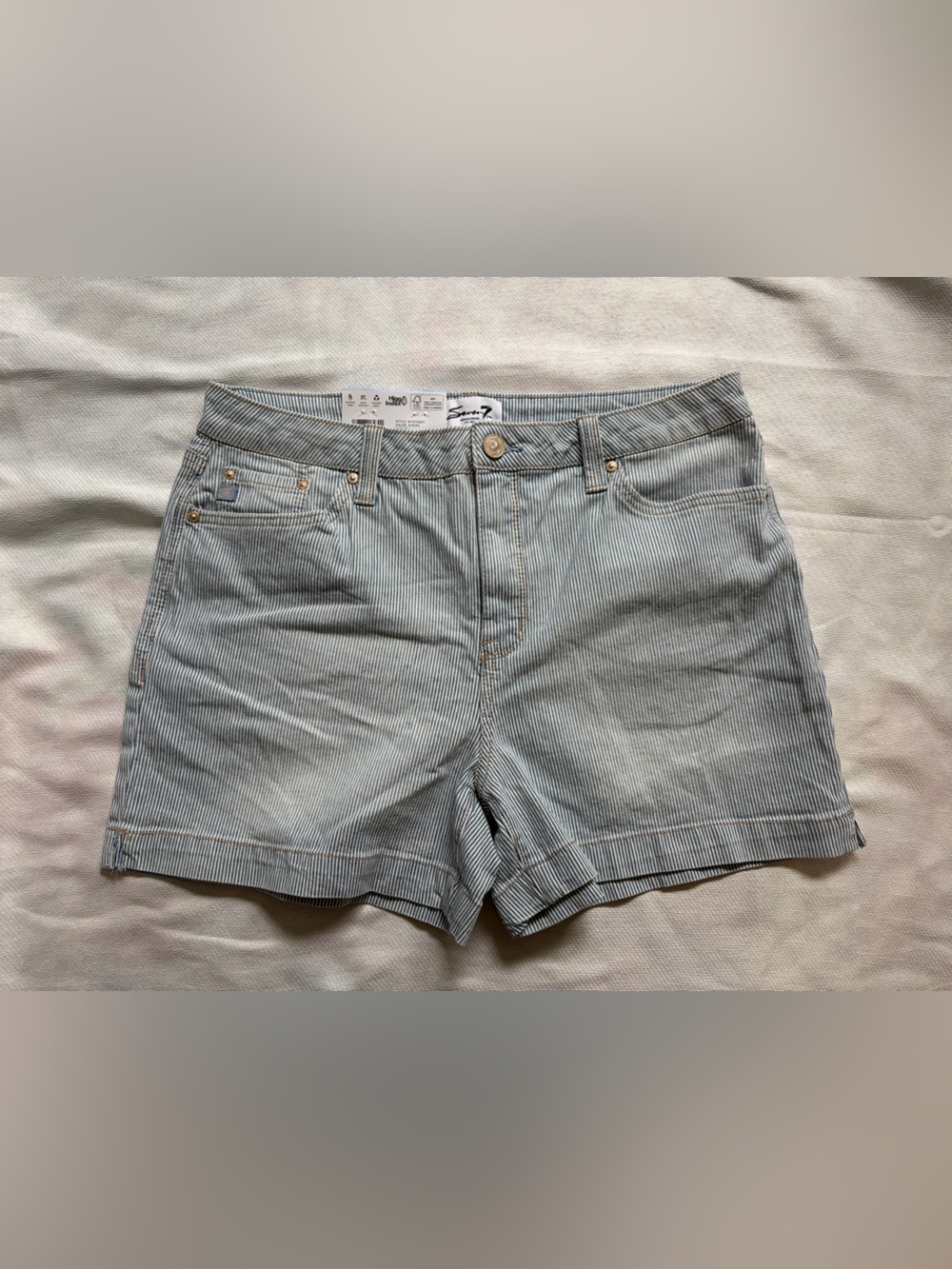 Seven7 Women’s High Rise Weekend Denim Shorts Size 10 Railroad Stripe NWT